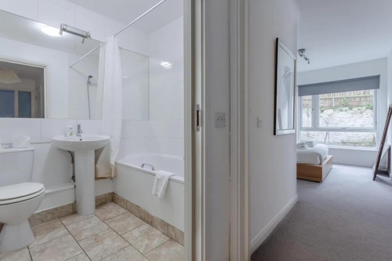 Spacious 1 Bed Near Shoreditch Park * Londres